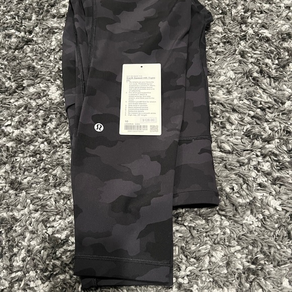 Lululemon Swift Speed HR Tight - Picture 2 of 3